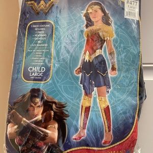 Child’s large Wonder woman costume